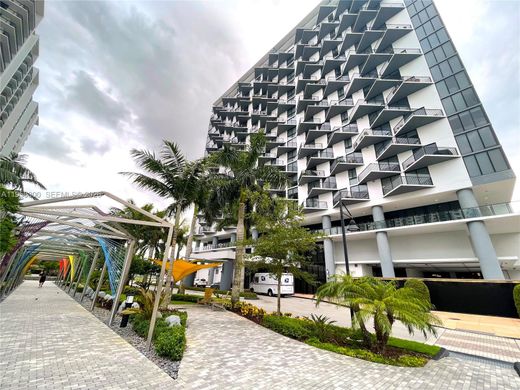 Residential complexes in Doral, Miami-Dade