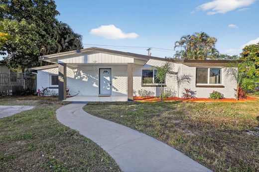 Villa in Hialeah, Miami-Dade County