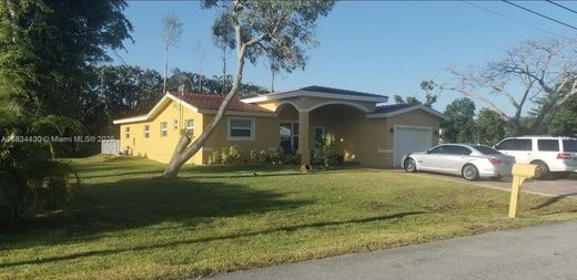 Villa in Plantation, Broward County