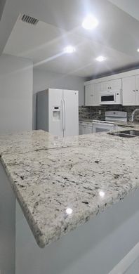 Residential complexes in Boca Raton, Palm Beach