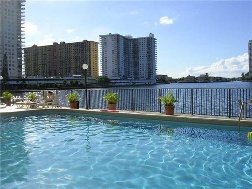 Komplex apartman Sunny Isles Beach, Miami-Dade County