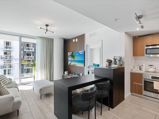 Komplex apartman Miami, Miami-Dade County
