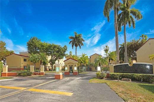 Residential complexes in Miami, Miami-Dade