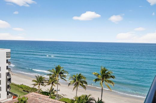 Residential complexes in Hillsboro Beach, Broward County