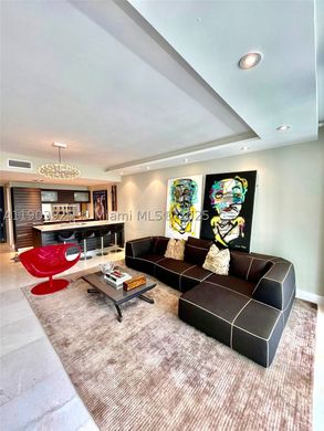 Residential complexes in Miami, Miami-Dade