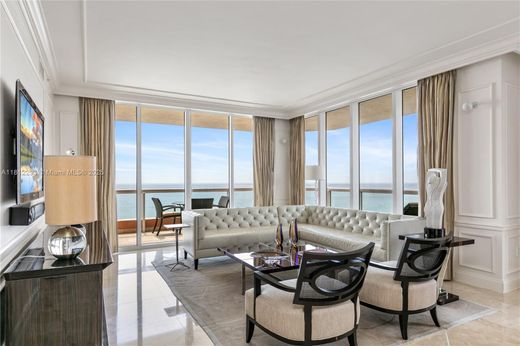 Residential complexes in Sunny Isles Beach, Miami-Dade