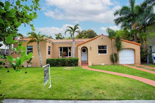 Villa - Miami, Miami-Dade County