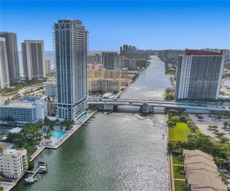 Komplex apartman Hallandale Beach, Broward County