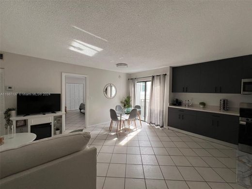 Complesso residenziale a Miami Beach, Miami-Dade County