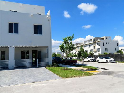Complesso residenziale a Doral, Miami-Dade County