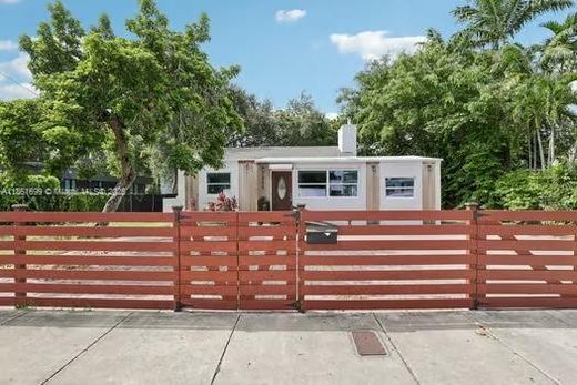 ‏וילה ב  מיאמי, Miami-Dade County