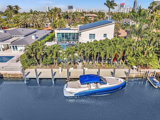 Villa in Hallandale, Broward County