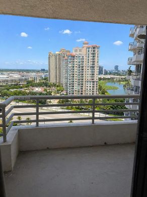 Жилой комплекс, Aventura, Miami-Dade County
