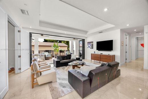 Komplex apartman Coral Gables, Miami-Dade County