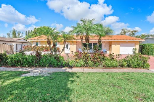 Villa in Pembroke Pines, Broward County