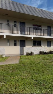 Residential complexes in Tamarac, Broward County