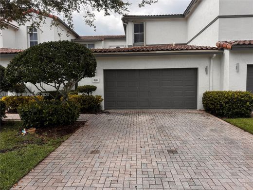 Townhouse in Hollywood, Broward County