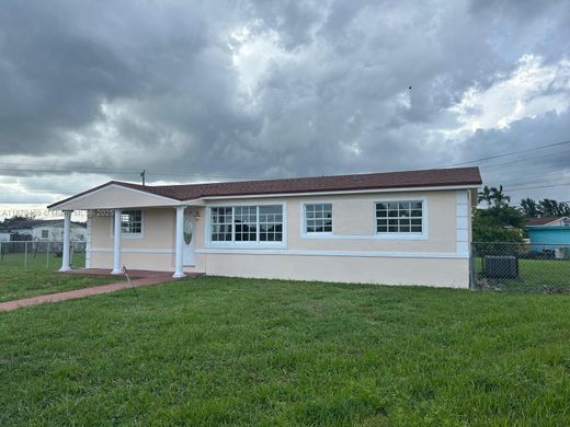 Villa in Miami Gardens, Miami-Dade County