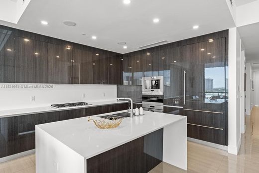 Wohnkomplexe in Aventura, Miami-Dade County