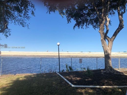 公寓楼  迈阿密, Miami-Dade County