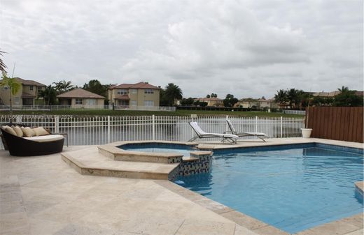 Villa en Medley, Miami-Dade County