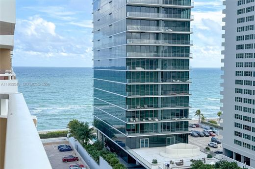 Complexos residenciais - Hallandale Beach, Broward County
