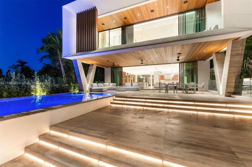 Villa Surfside, Miami-Dade County