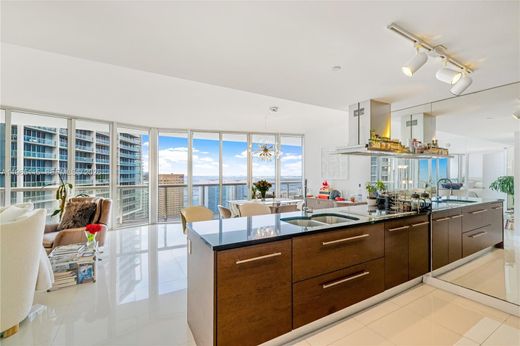 Complesso residenziale a Miami, Miami-Dade County