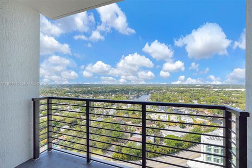 Residential complexes in Fort Lauderdale, Broward County