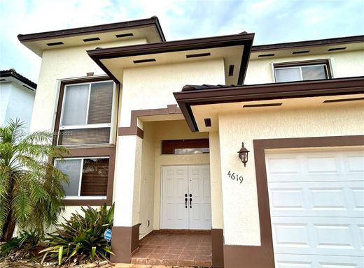 빌라 / Miami Terrace Mobile Home, Miami-Dade County