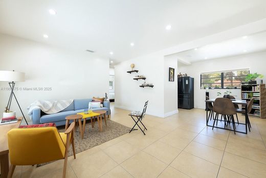 Villa en North Miami Beach, Miami-Dade County