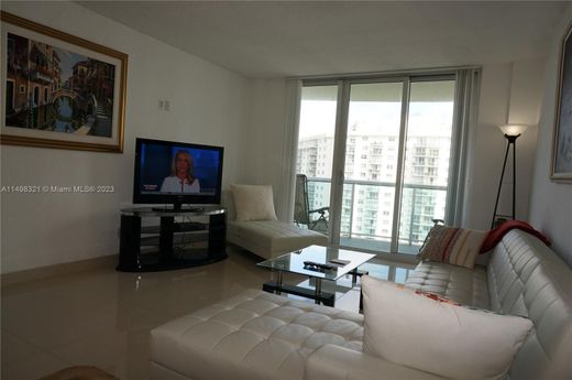 مجمع شقق ﻓﻲ Sunny Isles Beach, Miami-Dade County