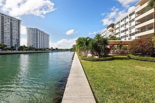 Complesso residenziale a Sunny Isles Beach, Miami-Dade County