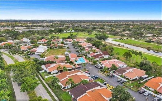 Villa - Sunrise, Broward County