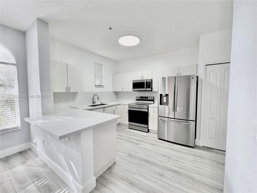 Residential complexes in Plantation, Broward County