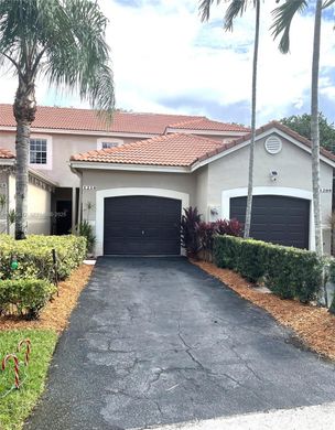 Townhouse in Weston, Broward County