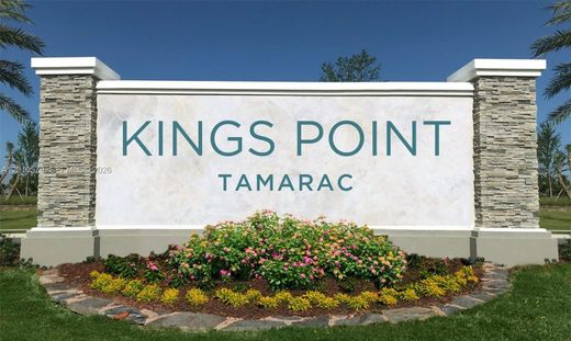 Residential complexes in Tamarac, Broward County