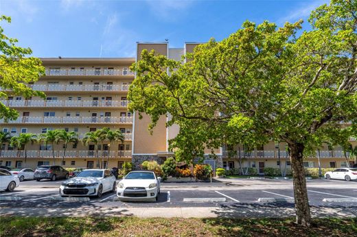 Complesso residenziale a Hallandale Beach, Broward County