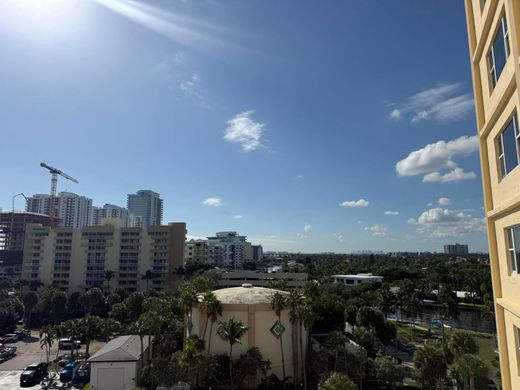 Residential complexes in Pompano Beach, Broward County