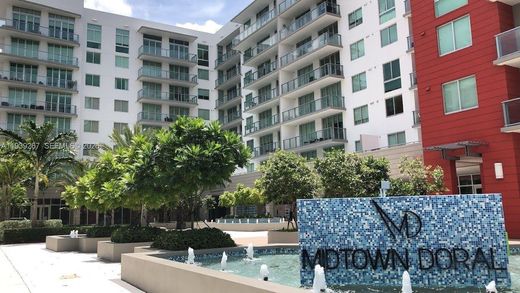 Appartementencomplex in Doral, Miami-Dade County