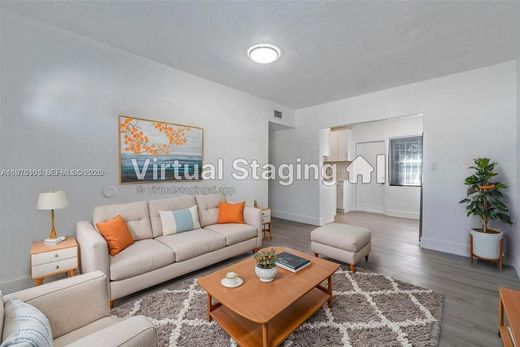 Villa in Miami Gardens, Miami-Dade