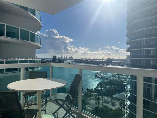 Complexes résidentiels à Miami, Comté de Miami-Dade