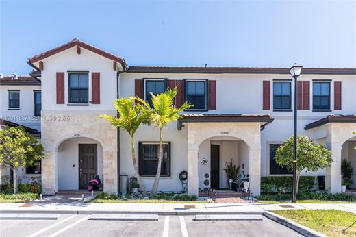 Residential complexes in Hialeah, Miami-Dade
