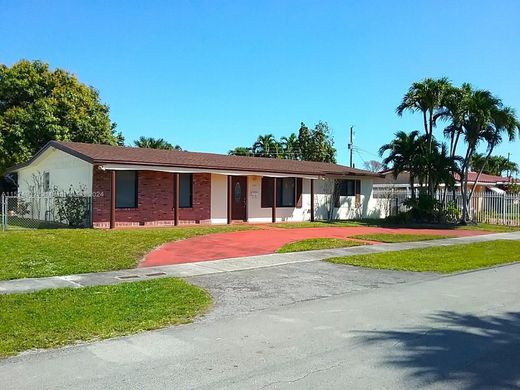 别墅  Hialeah, Miami-Dade County