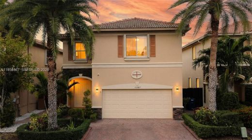 Вилла, Doral, Miami-Dade County