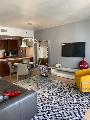 Kamienica w Miami, Miami-Dade County