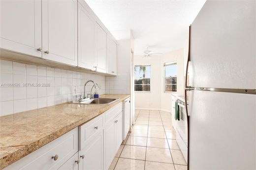 Complexos residenciais - Pembroke Pines, Broward County