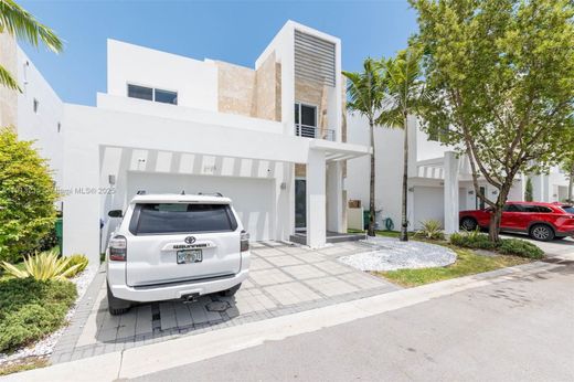 Villa in Doral, Miami-Dade County