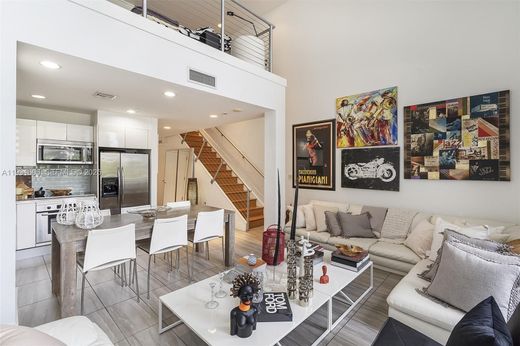 Complesso residenziale a Miami, Miami-Dade County