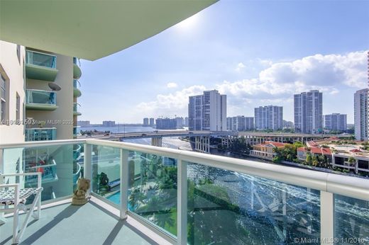Жилой комплекс, Sunny Isles Beach, Miami-Dade County
